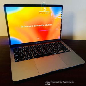 MacBook Air A2337. Procesador M1 3.2 Ghz,  Memoria Ram de 8GB, Disco 256 GB. (RF341)
