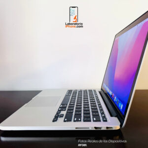 MacBook Pro A1502. 2.7 Ghz Intel Core i5,  Memoria Ram de 8GB, Disco 256 GB. (RF381)