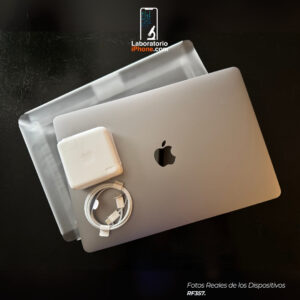 MacBook Pro A1706. 2.9 Ghz Intel Core i5,  Memoria Ram de 8GB, Disco 256GB. (RF357)