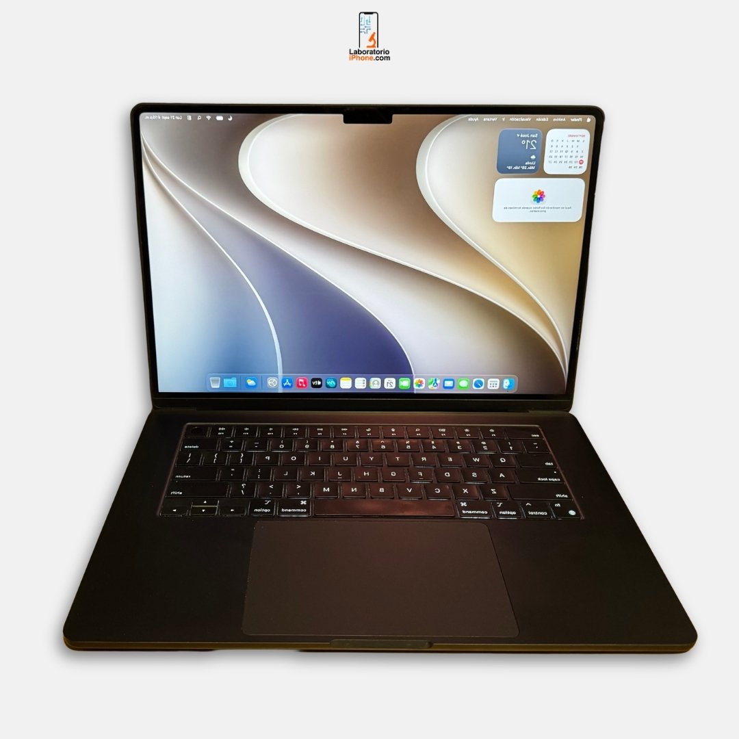 MacBook Air 15” 2024 · A3114 · M3 · 8GB · 512GB · SKU. RF498 - Imagen 2