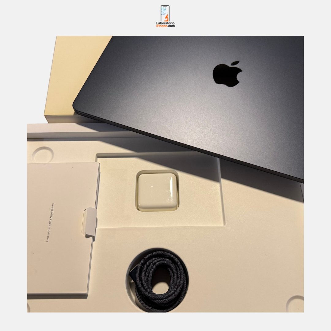 MacBook Air 15” 2024 · A3114 · M3 · 8GB · 512GB · SKU. RF498 - Imagen 5