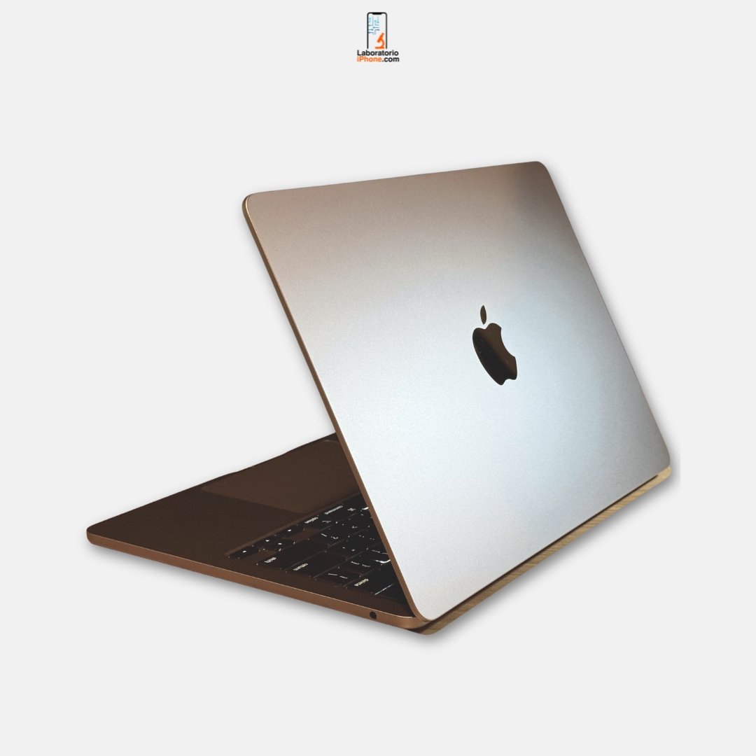 MacBook Air 13” 2024 · A3113 · M3 · 8GB · 256GB · SKU. RF499 - Imagen 4